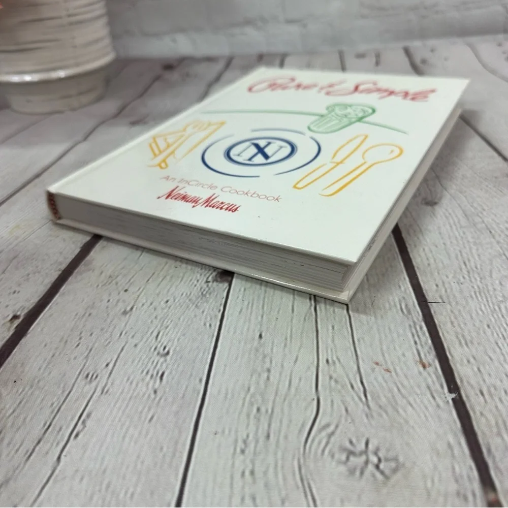 1991 Vintage PURE & SIMPLE cook book neiman marcus first edition hard cover